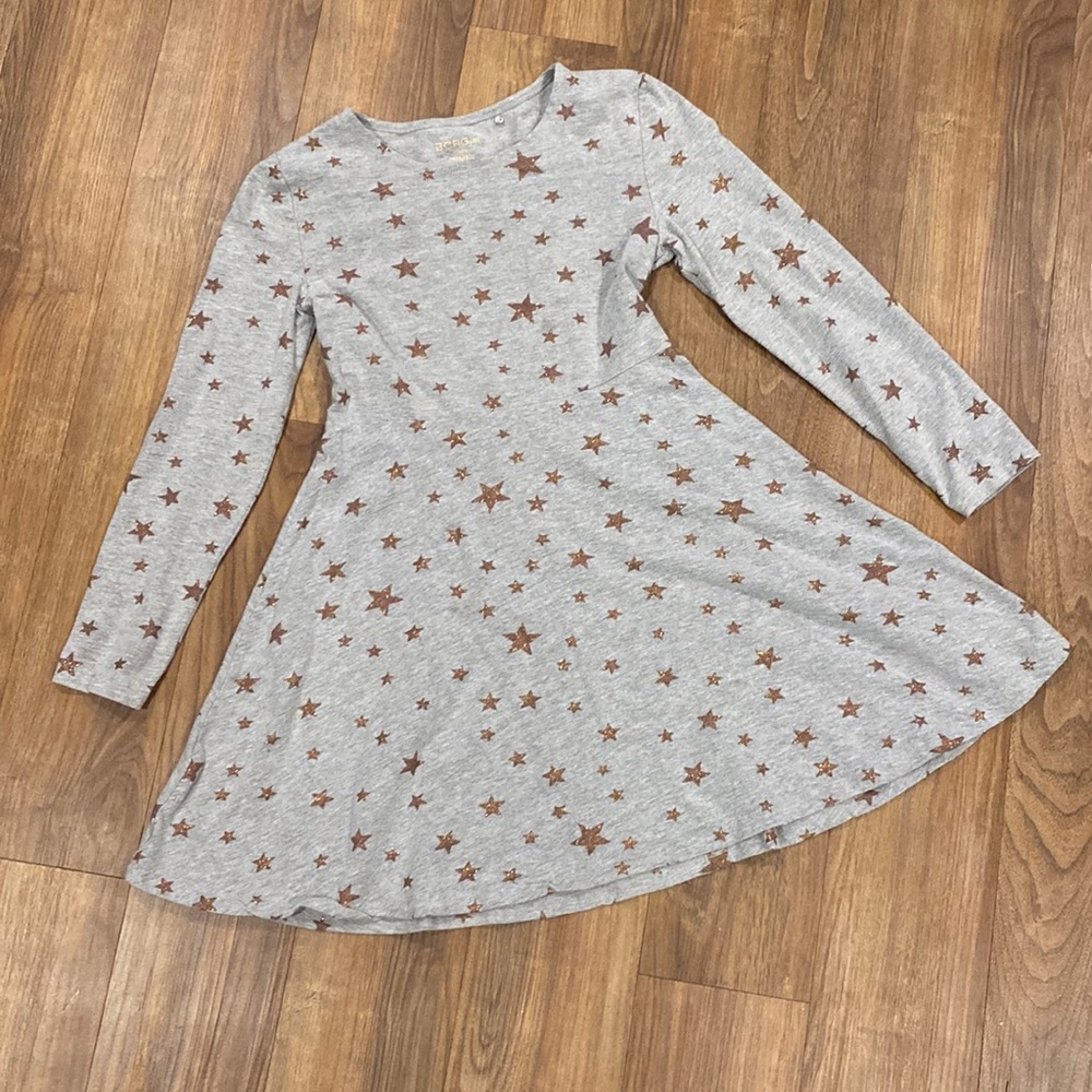Like New BCBGirls Long Sleeve Dress size L (8/10)